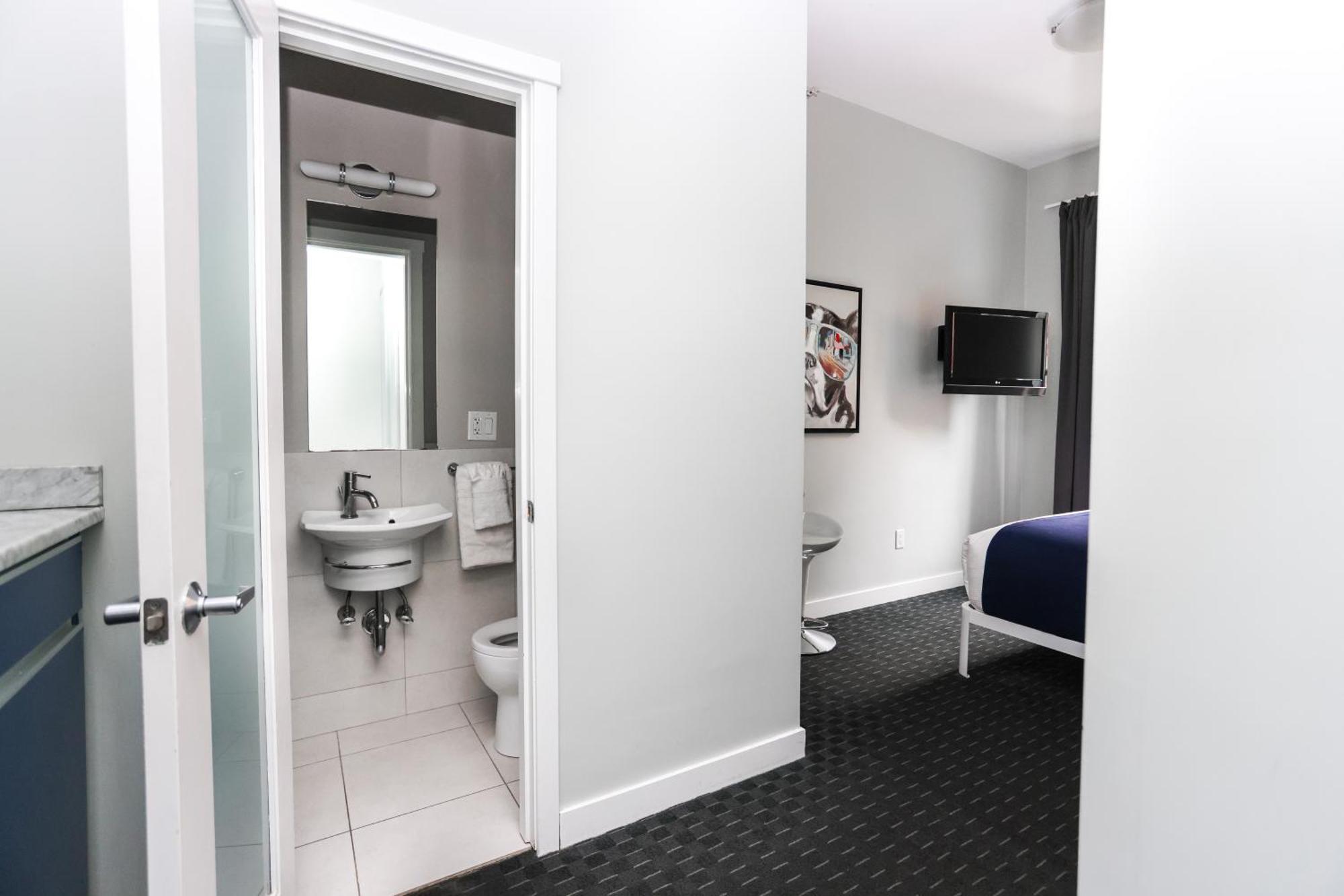 Cozy Studio On Newbury Street, #1 Бостон Екстер'єр фото